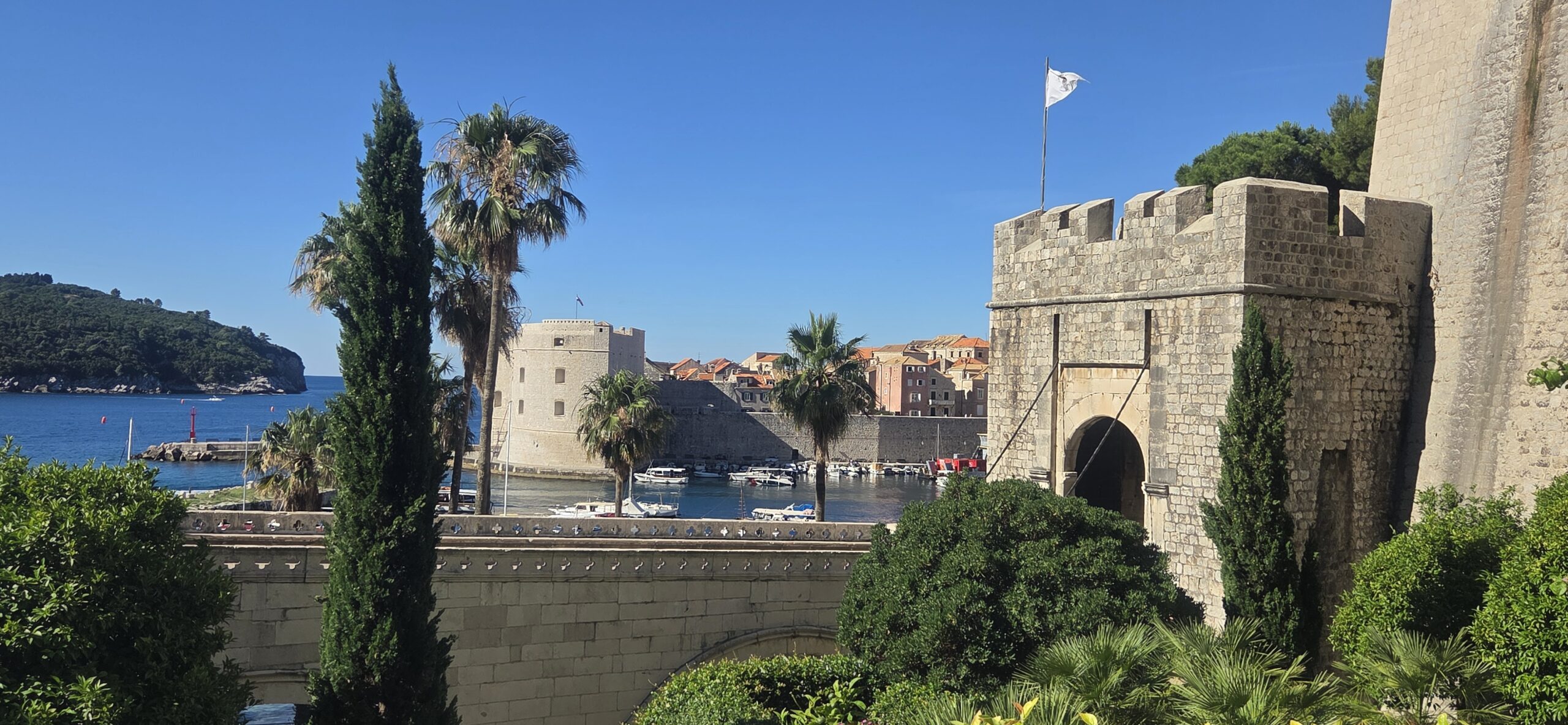 Dubrovnik Old Port, Fort St. John, city walls, and Lokrum Island, symbolizing the Republic of Dubrovnik’s maritime trade and diplomacy